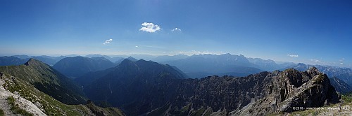 Kreuzspitze Ammergauer Alpen - Gipfelausblick
