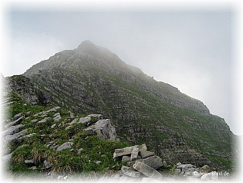 Schafreuter in Wolken gehüllt