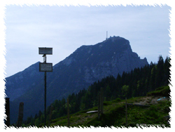 Der Wendelstein ist mit seinen großen Antennen.